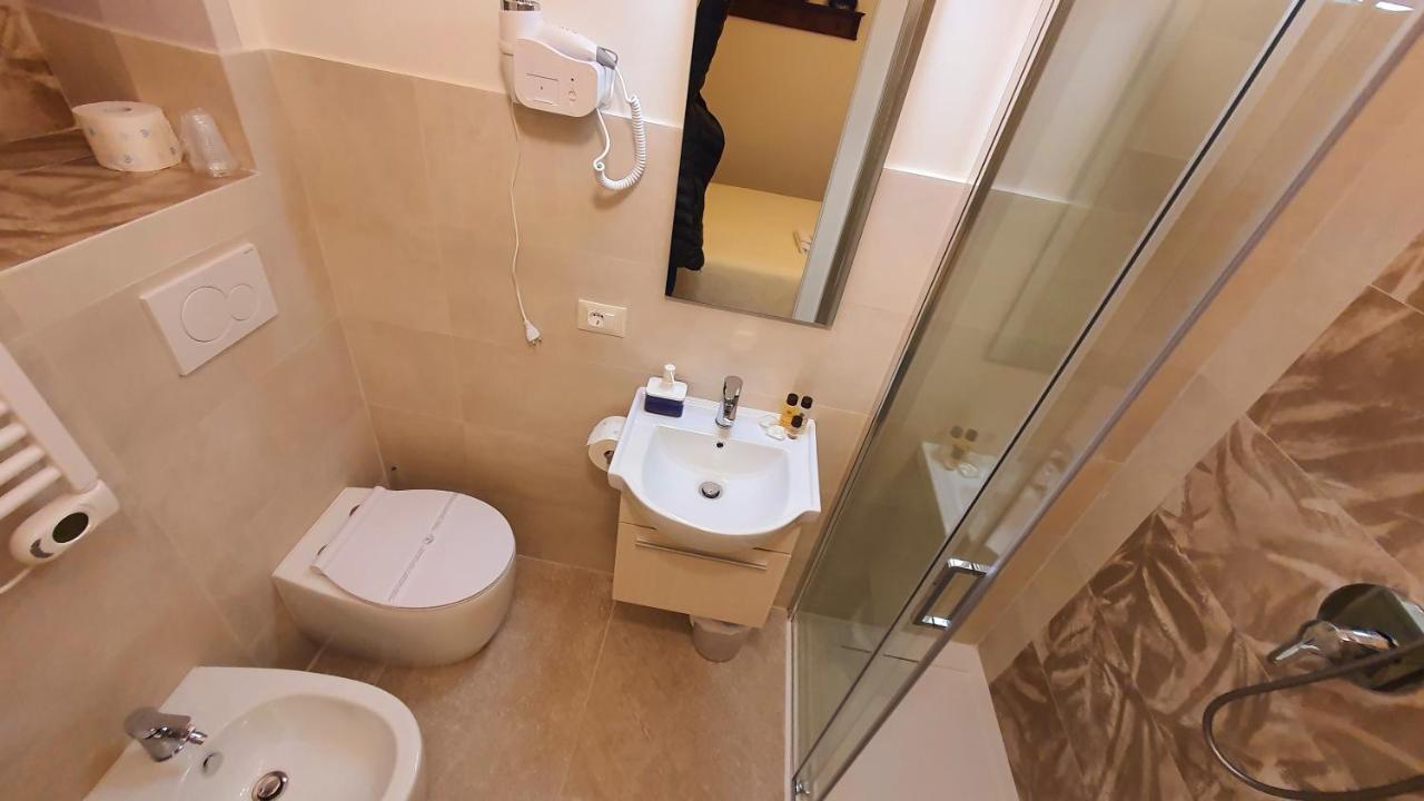 פיזה Relais Pacinotti Rooms מראה חיצוני תמונה